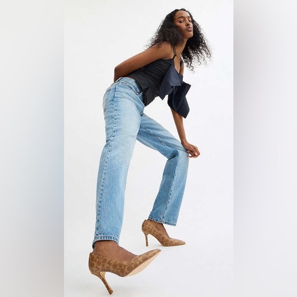 Preloved COACH Samantha Pump In Signature Canvas Women's Size 6.5 - Picture 3 of 12